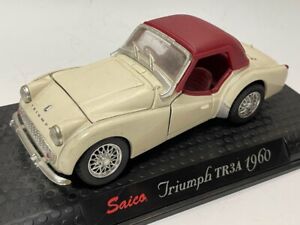 1:24 Triumph TR3A 1960 SAICO voiture miniature Diecast