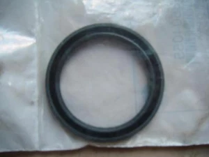 jeep grand cherokee 1997-01 auto EXTENSION HOUSING SEAL new chrysler 83504055 - Picture 1 of 1