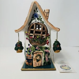 Blue Sky Clayworks Vintage 2001 Welcome Friends With Cat Candle House - Picture 1 of 14