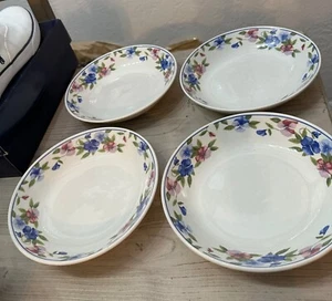 Majesticware Sakura FREESIA Blue Purple Flowers Stoneware Soup Bowls Set of 4 - Picture 1 of 7