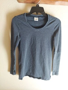 CAbi Wonder Tee #3808, Size XS, Navy Stripe, Gray ground, crew neck, long sleeve - Picture 1 of 7