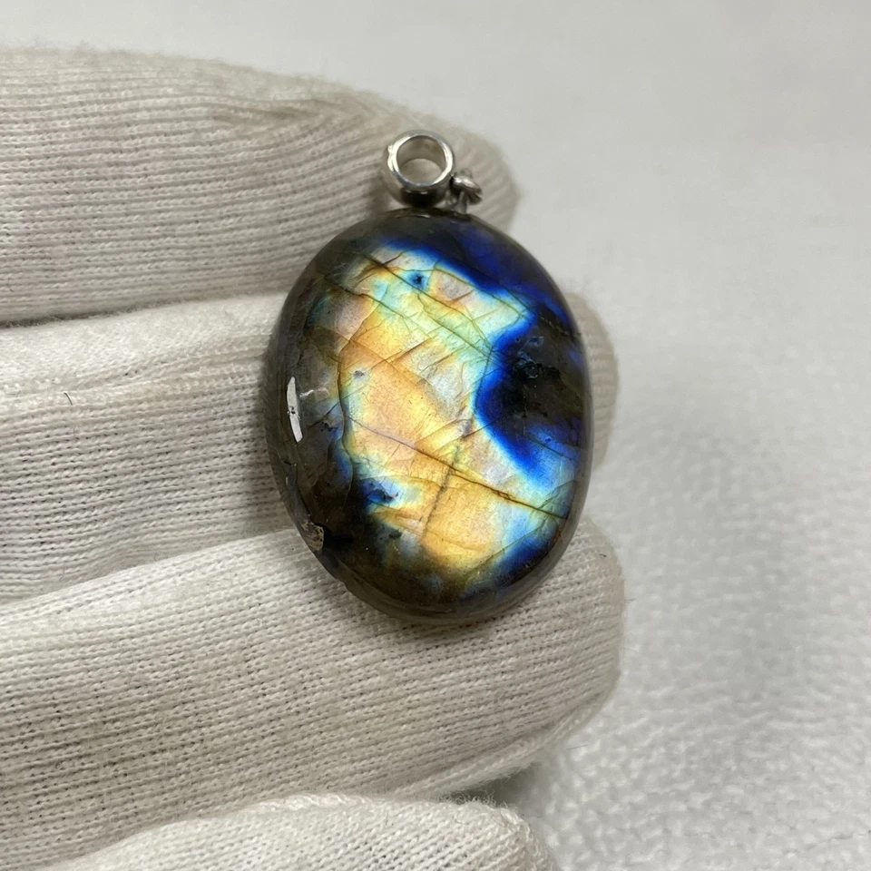 Labradorit Cabochon Anhänger mit Ringschlaufe Nr. 4769 - Bild 1 von 1