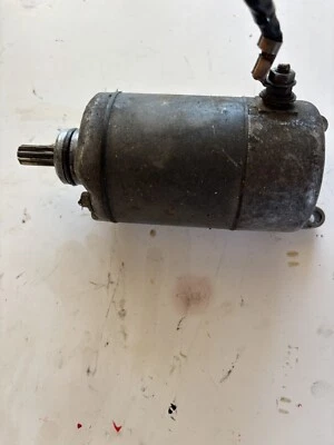 Стартерный двигатель 98-01 Yamaha YZF R1 - Изображение 1 из 3