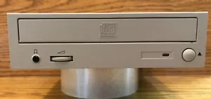 VINTAGE PHILIPS MODEL CDD4401/71 RECORDABLE/REWRITABLE CD DRIVE - Picture 1 of 6
