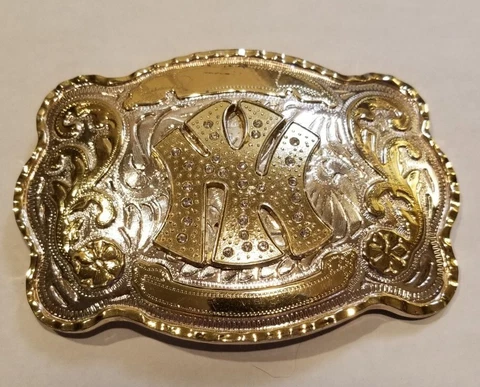 NEW YORK YANKEES WESTERN STYLE BELT BUCKLE LARGE FOR ENGRAVING Cover