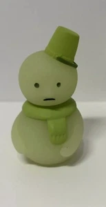 SMISKI Series 2 Secret Snowman GLOW IN THE DARK SUPER RARE FIGURE ONLY - Picture 1 of 5