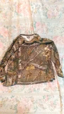 Gander Mountain Guide Series Men's XL Long Sleeve Realtree Camo Shirt-Nice! - Image 1 of 3