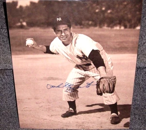 PHIL RIZZUTO 11 X 14 NEW YORK YANKEES SHORT STOP PHOTO WITH JSA COA MINT - Picture 1 of 3