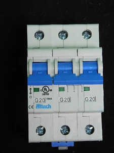 Interruptor de circuito Altech 3GU20M, 3 polos, curva D, 15A, UL48910kA, circuito de rama - Imagen 1 de 3