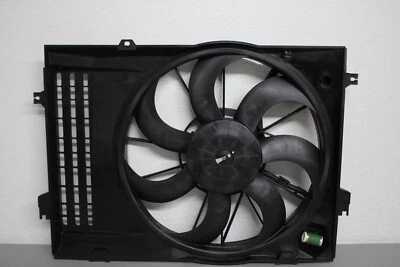 2005 2009 HYUNDAI TUCSON 2005 2007 KIA SPORTAGE 2.7L R&C COOLING FAN Foto 1 de 4