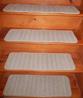 15 pasos 9" X 30" + aterrizaje 31" x 30" acolchado tejido lana alfombra peldaños escalera. Foto 1 de 4