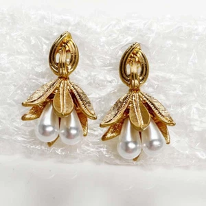 Pendientes colgantes florales de perlas sintéticas de Zara regalo vintage para mujer fiesta vacaciones joyería - Imagen 1 de 4