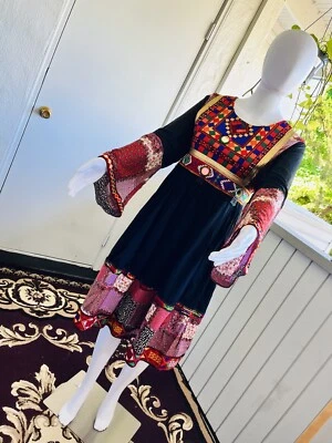 vestidos tradicionales para mujer Foto 1 de 4