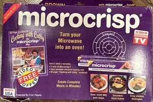 Vintage Microcrisp Kit Mikrowelle Lebensmittel Knuspern/Bräunen Verpackung mit Tablett/Anleitung USA - Bild 1 von 10