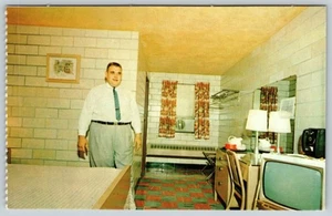 Del-Ray Motel West Of Indianapolis Indiana Reprint Postcard AF388 - Picture 1 of 2