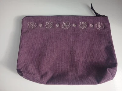 Bolsa con cremallera Thirty One ciruela ligeramente usada Foto 1 de 4