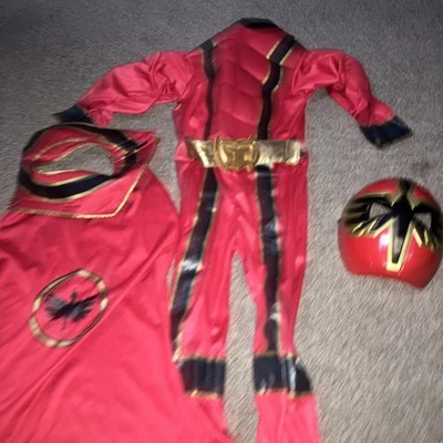 Power Rangers  Mystic Force Red - Medium age 5-6 - Image 1 of 3