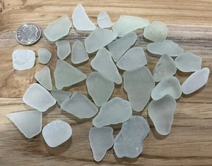 Sea glass - 2 Ounces Of Light Aqua Sea Glass 25-35 Pieces On Average - Picture 1 of 4