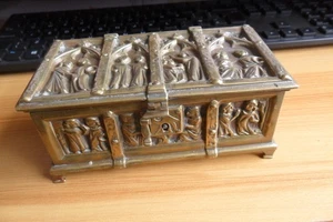 Victorian Gothic revival style brass trinket box - Picture 1 of 10