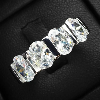 Anillo de oro blanco de plata de ley 925 con zafiro incoloro apilable brillante talla 6,25 Foto 1 de 4