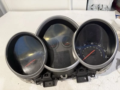 2011-2013 CHEVROLET CRUZE Speedometer Gauge Cluster OEM MILES 199,342 - Image 1 of 4