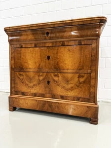 Kommode Biedermeier Nussbaum 1840 Norddeutsch Top Furnierbild Handpoliert - Bild 1 von 8