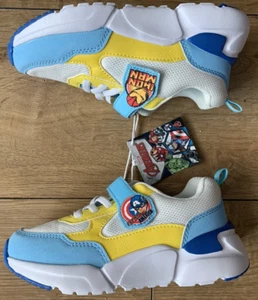 ZAPATILLAS MARVEL AVENGERS NIÑOS IRON MAN CAPITÁN AMÉRICA TALLA 11 NUEVAS CON ETIQUETAS - Imagen 1 de 9