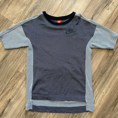 Nike Rally Plus Crewneck Athletic Shirt 728223 010 Black Grey Womens Red Tag Foto 1 de 4