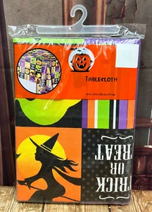 NEW Halloween Flannel Back Tablecloth Rectangle 52" x 70" - Picture 1 of 5