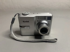 Kodak EasyShare C703 7.1MP Digital Camera Silver 3X Zoom Tested - Picture 1 of 6