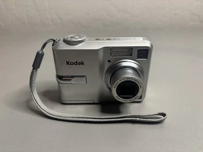 Kodak EasyShare C703 7.1MP Digital Camera Silver 3X Zoom Tested - Image 1 of 4