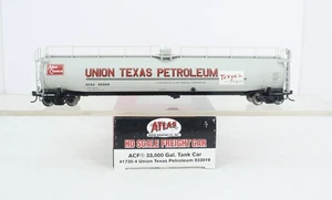 HO Atlas 1730-4 Union Texas Petroleum ACF 33,000 Gallon Tank Car ACSX 933019 - Picture 1 of 8