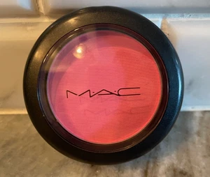 MAC Powder Blush - Pink Swoon - NWOB - Picture 1 of 3