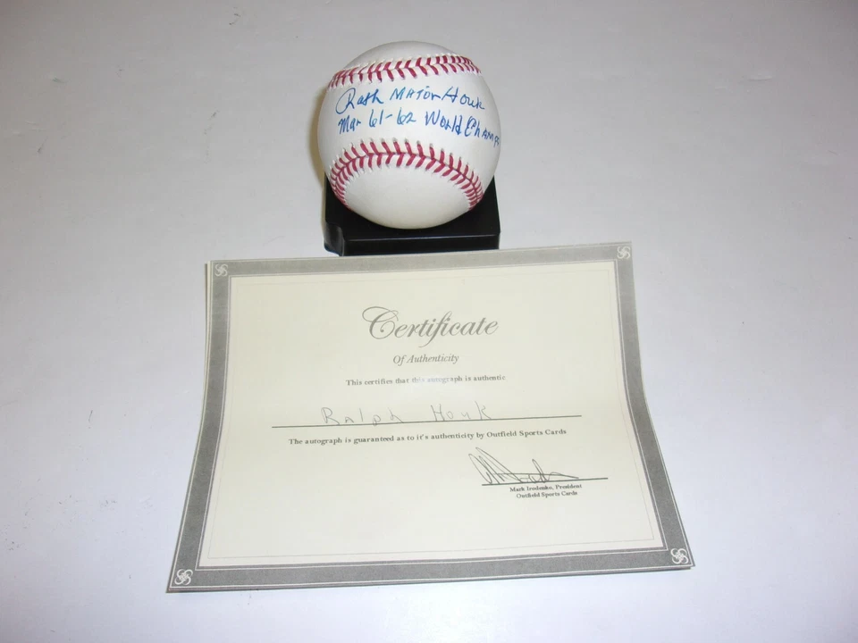 RALPH HOUK THE MAYOR NEW YORK YANKEES 1961/62  WSC W/COA SIGNED MLB BASEBALL - Image 1 of 1
