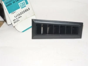 1982 Camaro console vent nos 14035865 - Imagen 1 de 1