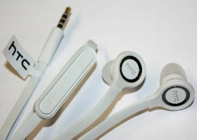 HTC Flat Cable Headphones for One G7 G8 A9 ME M7 M8 M9 M10 E9 S9 530 626 650 - Image 1 of 3