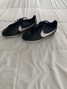 Nike Cortez Classic Womens Shoes 7.5 Black White Snakeskin 398436-010 - Picture 1 of 8