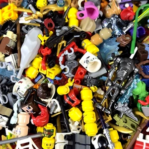 LEGO MINIFIGURES Pieces Accessories RANDOM Bulk Lot 2oz Heroes City StarWars MOC - Picture 1 of 8