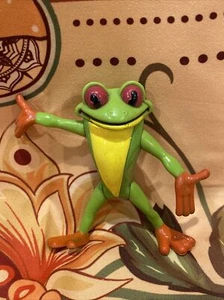 3.25" Cha Cha the Frog Posable Figure Rainforest Cafe RARE Collectible Toy - Picture 1 of 2