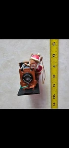 Lustre Fame LTD 1994. Ratón Santa con cámara antigua (dos piezas faltan). - Imagen 1 de 6