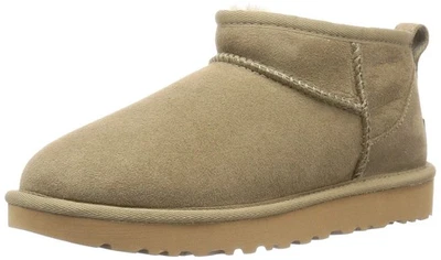 Bota UGG Classic Ultra Mini para mujer Foto 1 de 4