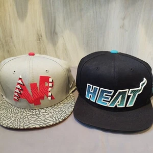 Lot of 2Mitchell & Ness MIAMI HEAT Snapback HatCap HARDWOOD CLASSICS & Nike Air - Picture 1 of 16