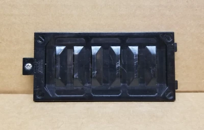 Radio Shack RC Tri-Runner 1:10 Scale **REPLACEMENT BATTERY COVER** With Screw - Image 1 of 2