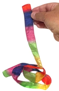 "TRANSMISOR DE SEDA CON PUNTA DE PULGAR 1"" X 34"" pequeña producción truco de magia utilería de varios colores" - Imagen 1 de 9