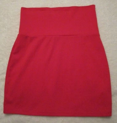Minifalda ajustada elástica plegable ceñida al cuerpo roja lisa Nollie -Talla M Foto 1 de 4