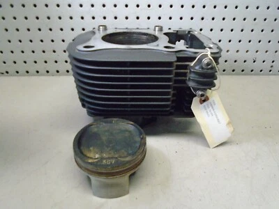 Pistón de barril de cilindro trasero del motor para Yamaha Bolt XVS950 2014 - 2021 (Y101) Foto 1 de 4