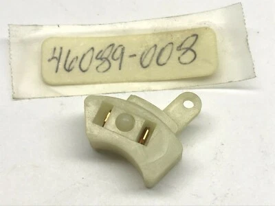 INTERRUPTOR IZQUIERDO NUEVO OEM KAWASAKI G4TR G5 F6 F7 46089-008 Foto 1 de 2