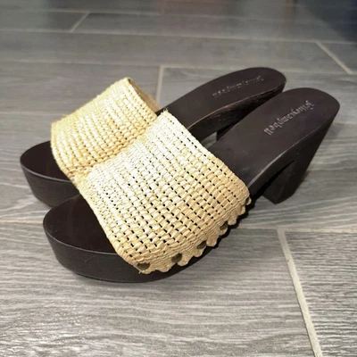 Sandália feminina Jeffrey Campbell plataforma ráfia madeira leve tamanco deslizante 10M - Imagem 1 de 4