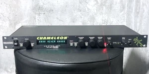 Rocktron Chameleon Guitar Rack Multi Effect Processor Preamp AC100V - Picture 1 of 9