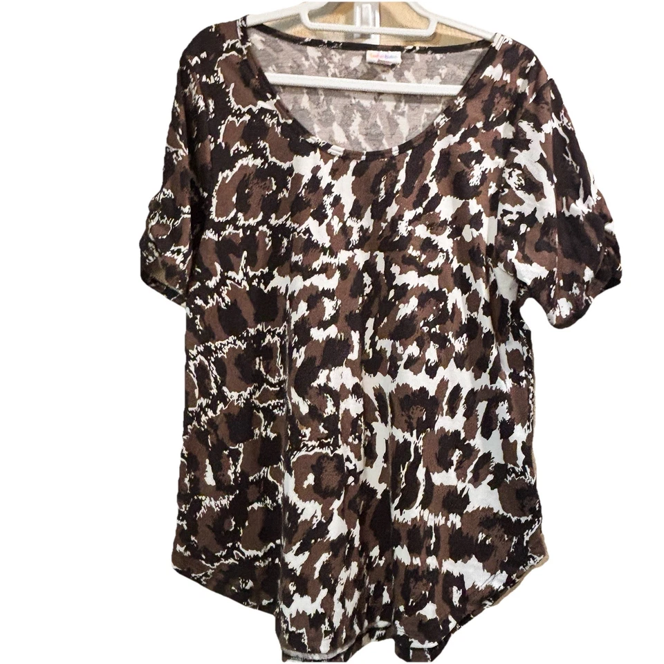 LuLaRoe Morgan Flare Brown Shirt Tee Top Cheetah Animal Print Stretch Small - Image 1 of 4